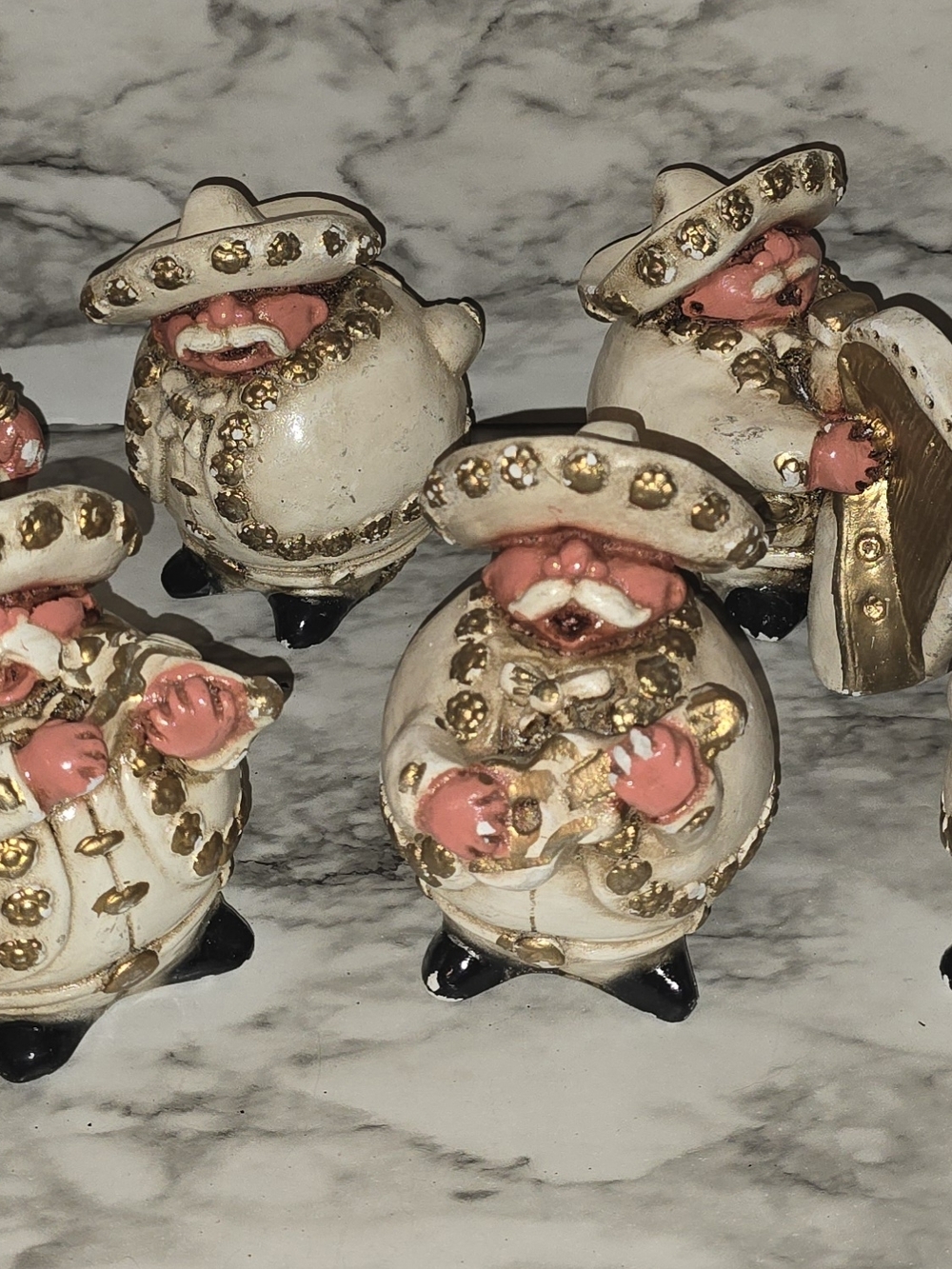 Mexican Folk Art Chalkware White Gold Vtg Mariachi Gorditos Band 7pc